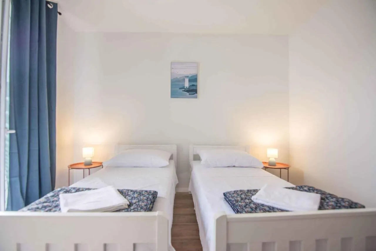 Apartment In Biograd Na Moru - Biograd Riviera 43104 0*,  Chorvatsko