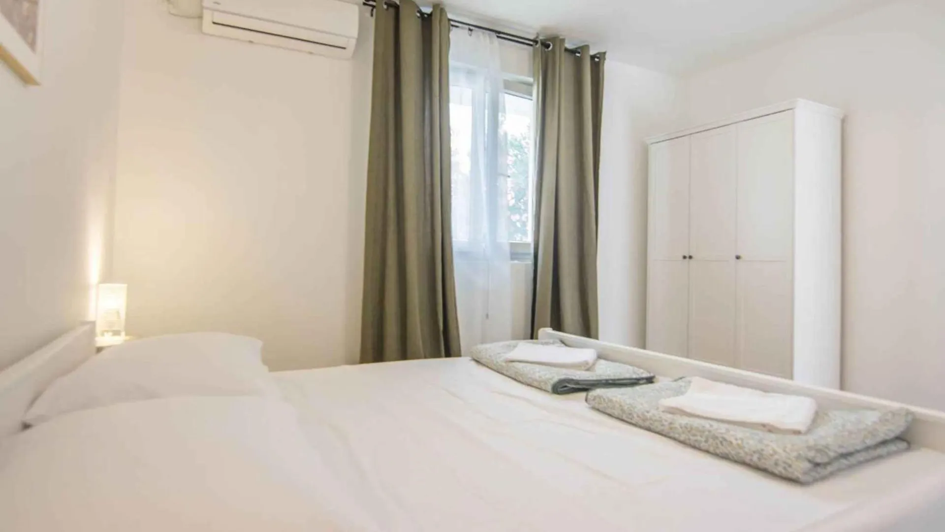 Apartment In Biograd Na Moru - Biograd Riviera 43104