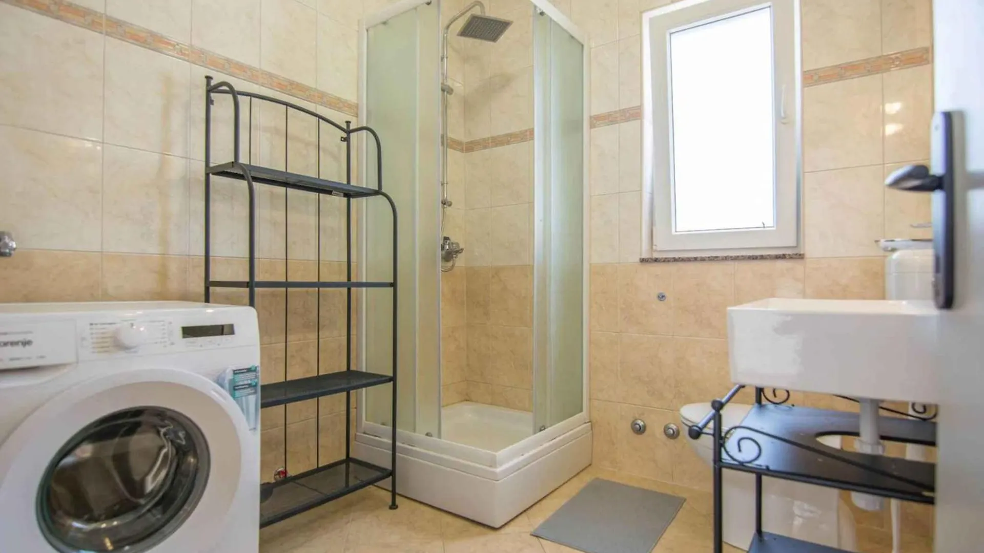 Apartment In Biograd Na Moru - Biograd Riviera 43104